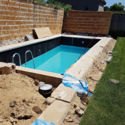 Ajoutez une touche de luxe à votre maison avec une piscine intérieure Reze